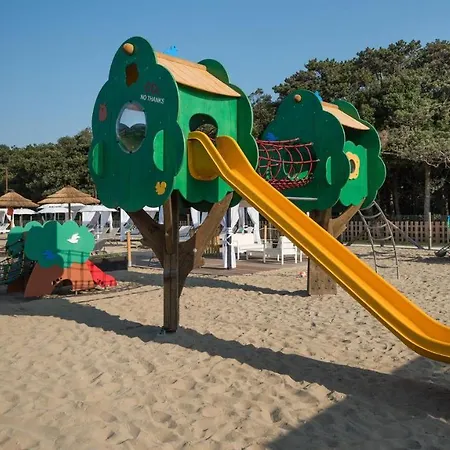 Bungalow Leccio Trilocale 6 Pax 샬레